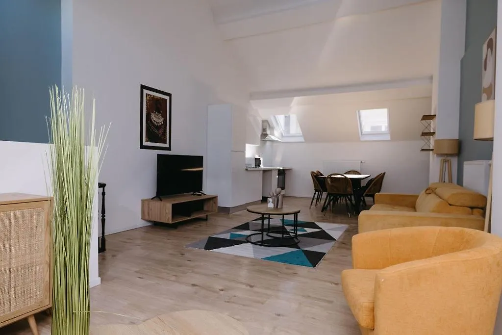 City Suites Brussels Grand Place 24 0*,