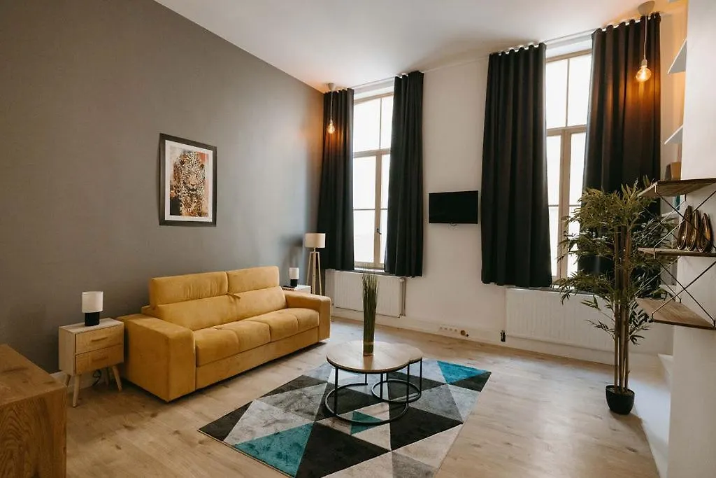 City Suites Brussels Grand Place 24 0*,  Belgia